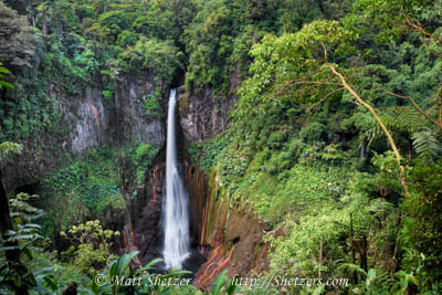 Water pours in an ancient volcanoes caldera in Costa Rica. Stock Image #20160414-092654