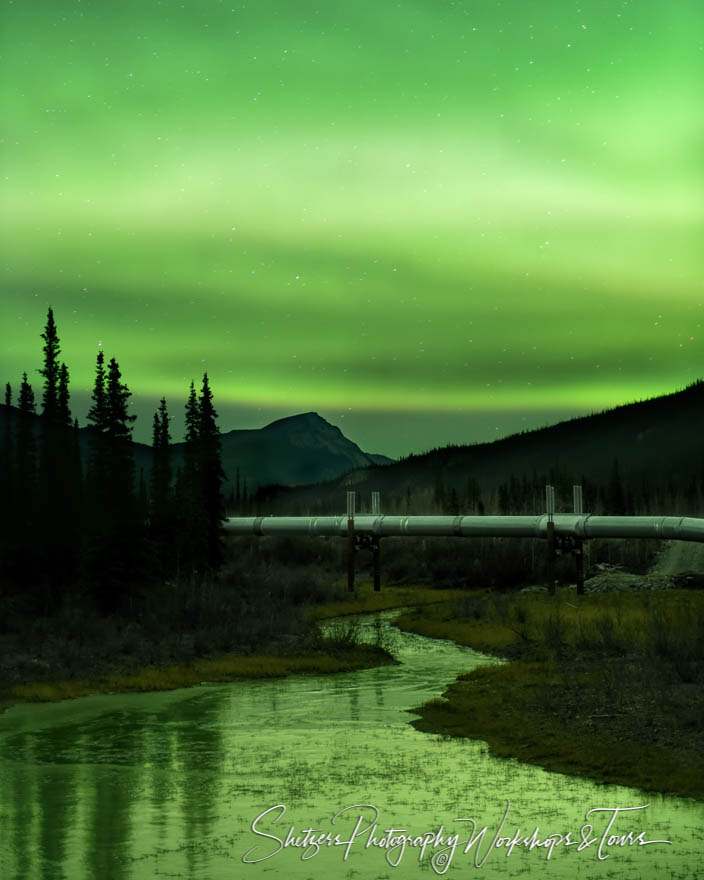 The green glow of the Aurora Borealis 20181009 025320