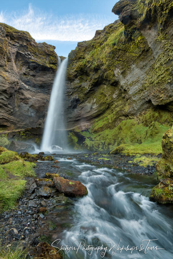 Waterfall in Iceland flowing 20190902 012748